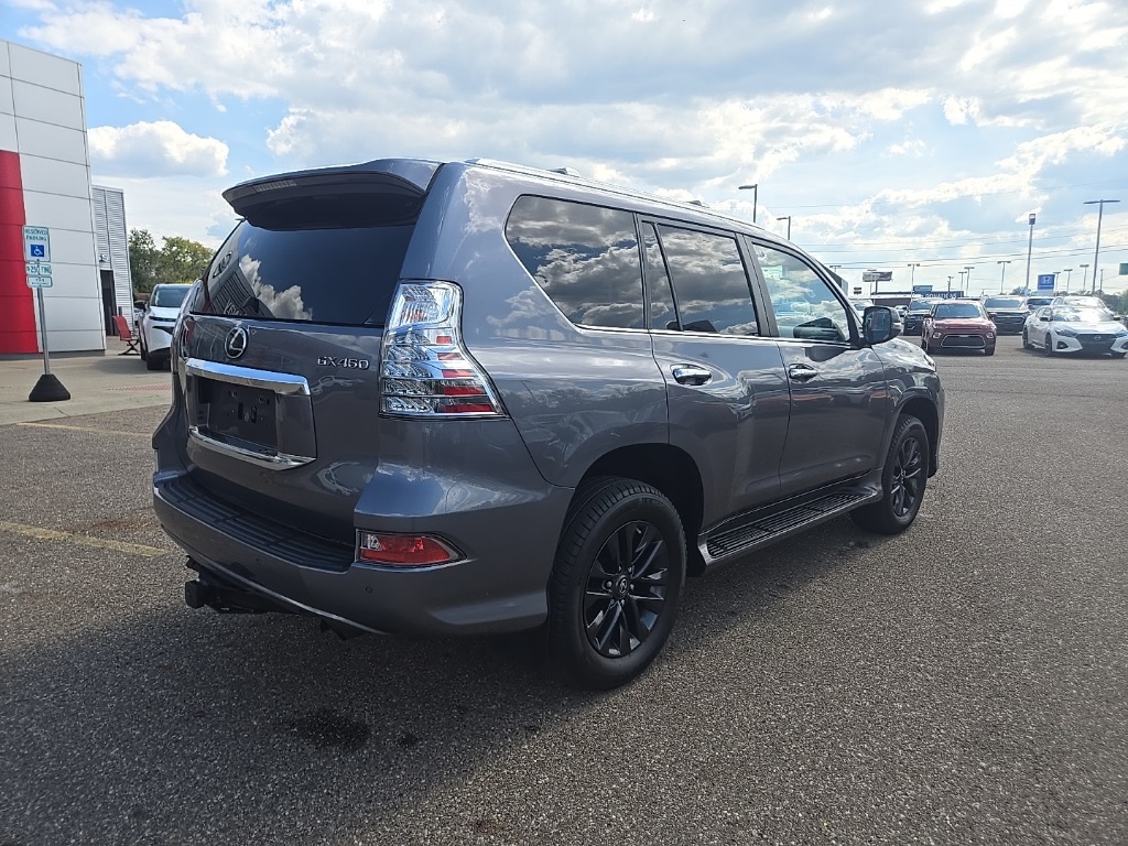 2023 Lexus GX 460 photo 7