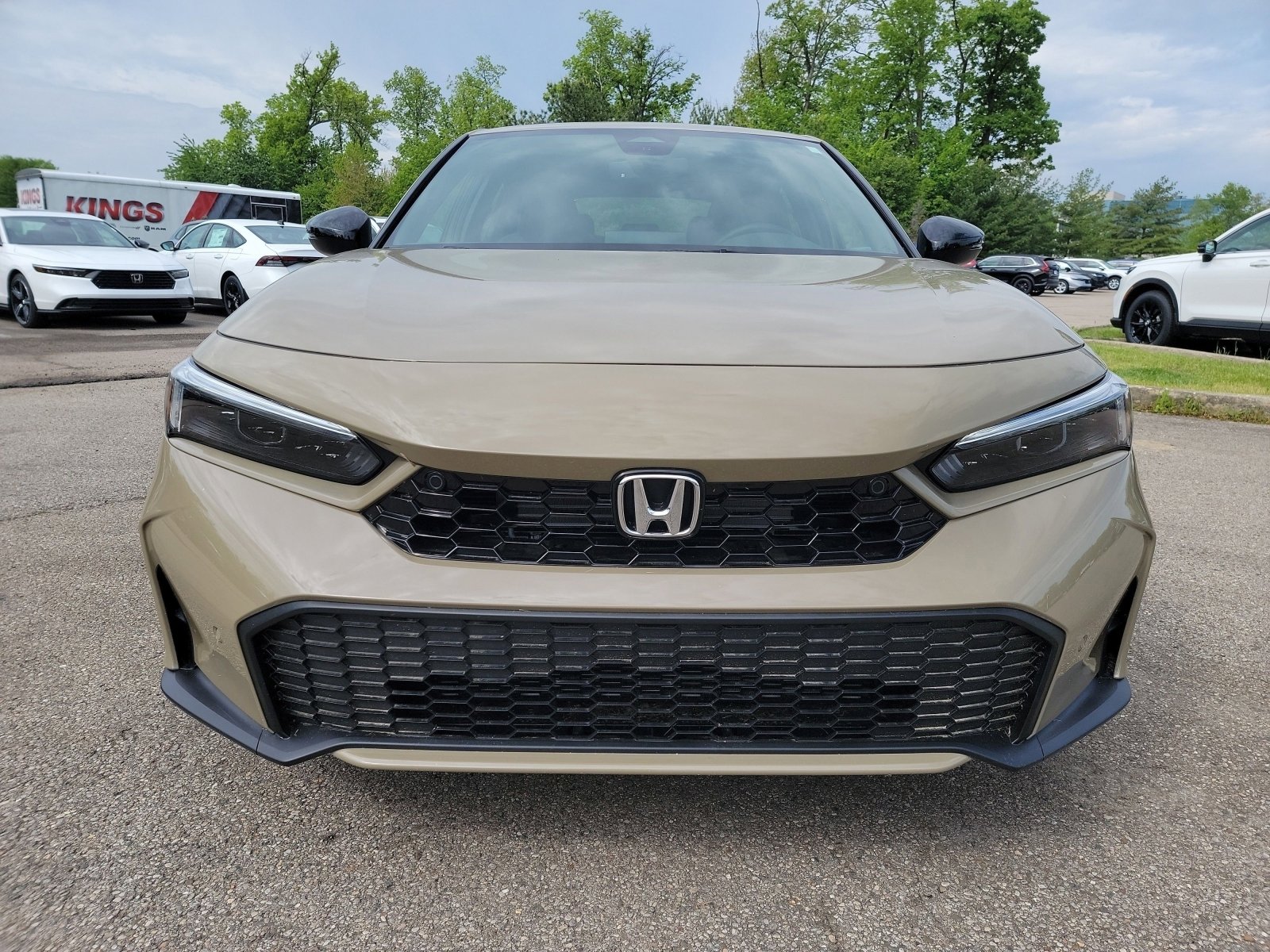 2026 Honda Civic Sport Touring Hatchback Hybrid photo 2