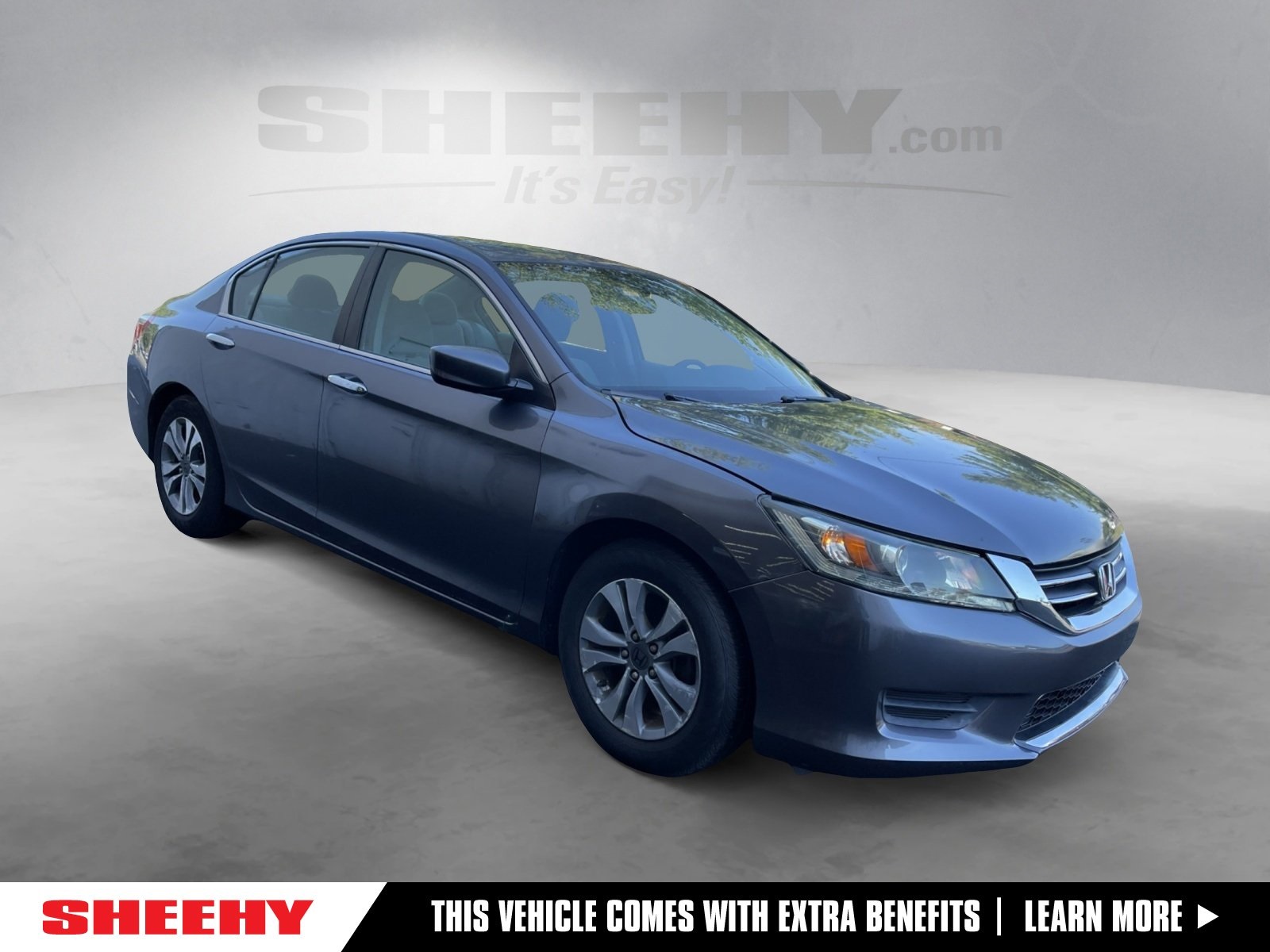 2013 Honda Accord LX's photo