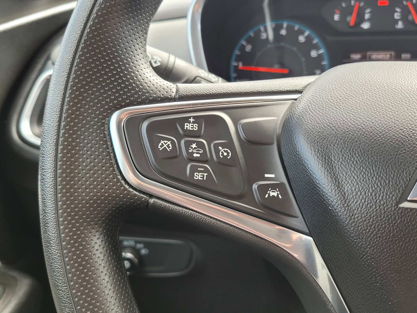 2021 Chevrolet Equinox LS photo 24