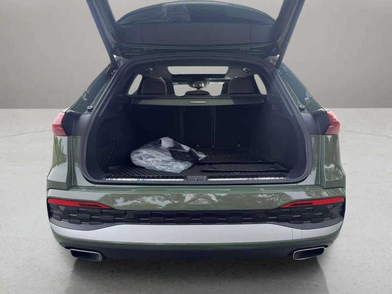 2025 Audi Q5 2.0T Premium Plus photo 18