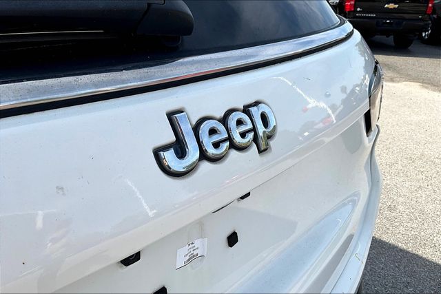 2019 Jeep Compass Latitude photo 8