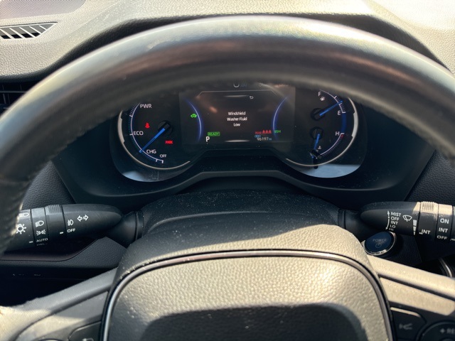 2022 Toyota RAV4 Limited photo 9