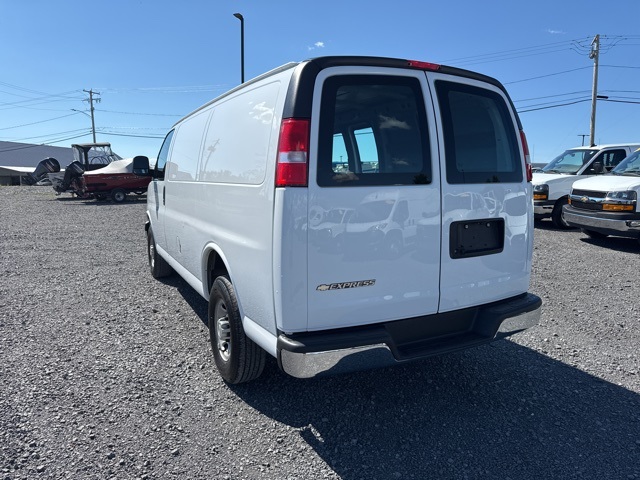 2023 Chevrolet Express 2500 Work Van photo 4