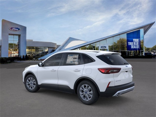2025 Ford Escape Active photo 2