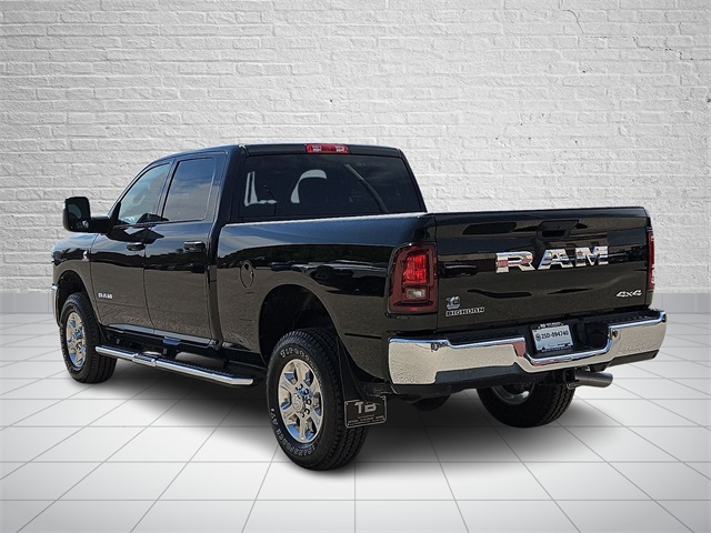 2025 Ram 2500 Big Horn photo 3