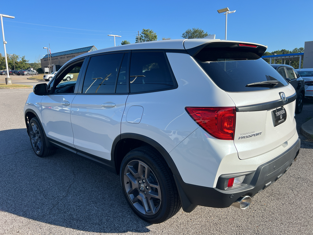 2023 Honda Passport EX-L photo 3