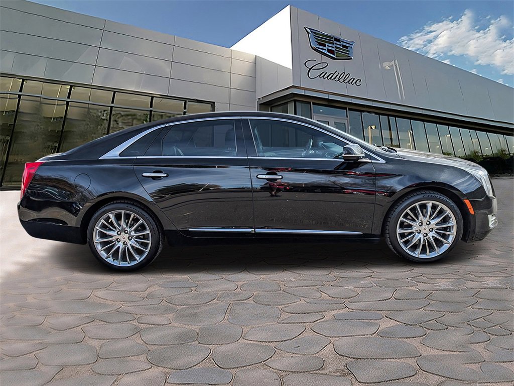 2013 Cadillac XTS Platinum photo 3