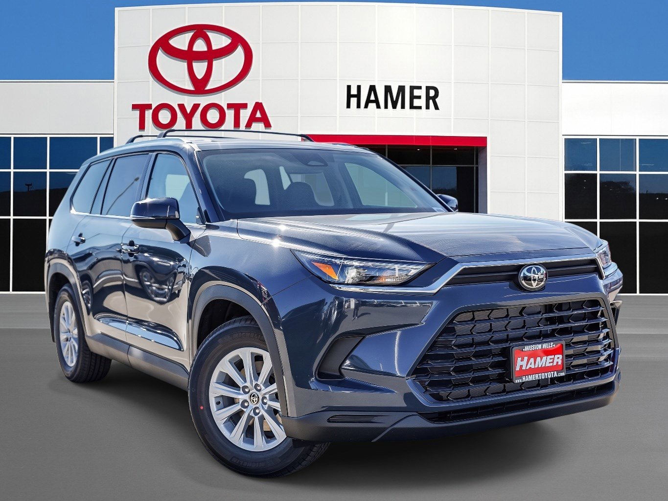 2026 Toyota Grand Highlander XLE's photo