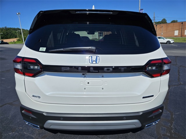 2024 Honda Pilot Touring photo 5