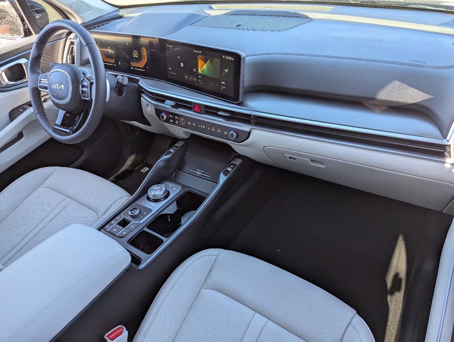 2025 Kia Sorento Plug-In Hybrid EX photo 11