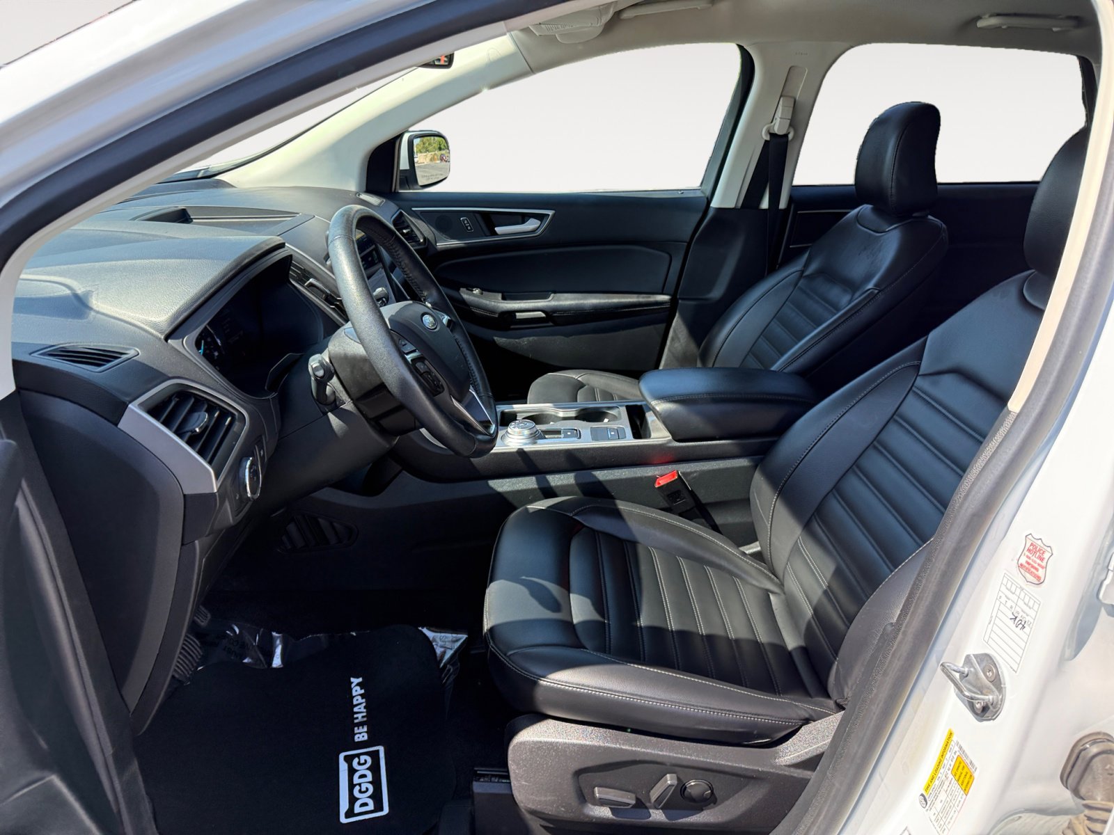 2024 Ford Edge SEL photo 10