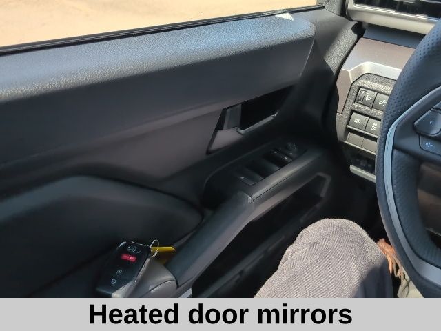 2025 Toyota Tacoma SR5 photo 10