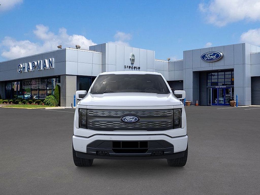 2025 Ford F-150 Lightning Lariat photo 6
