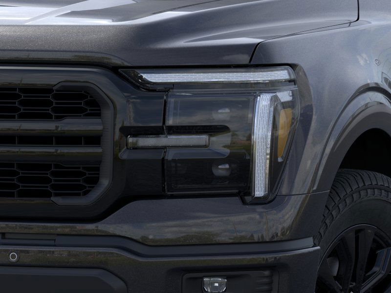 2025 Ford F-150 Lariat photo 18