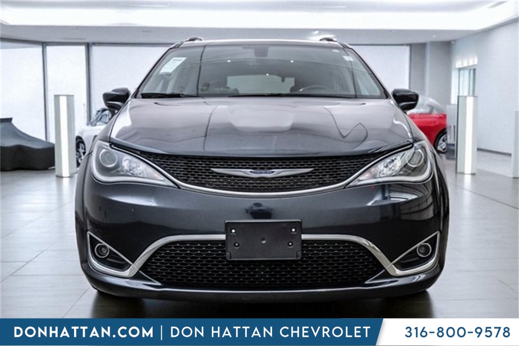 2020 Chrysler Pacifica Touring L photo 40