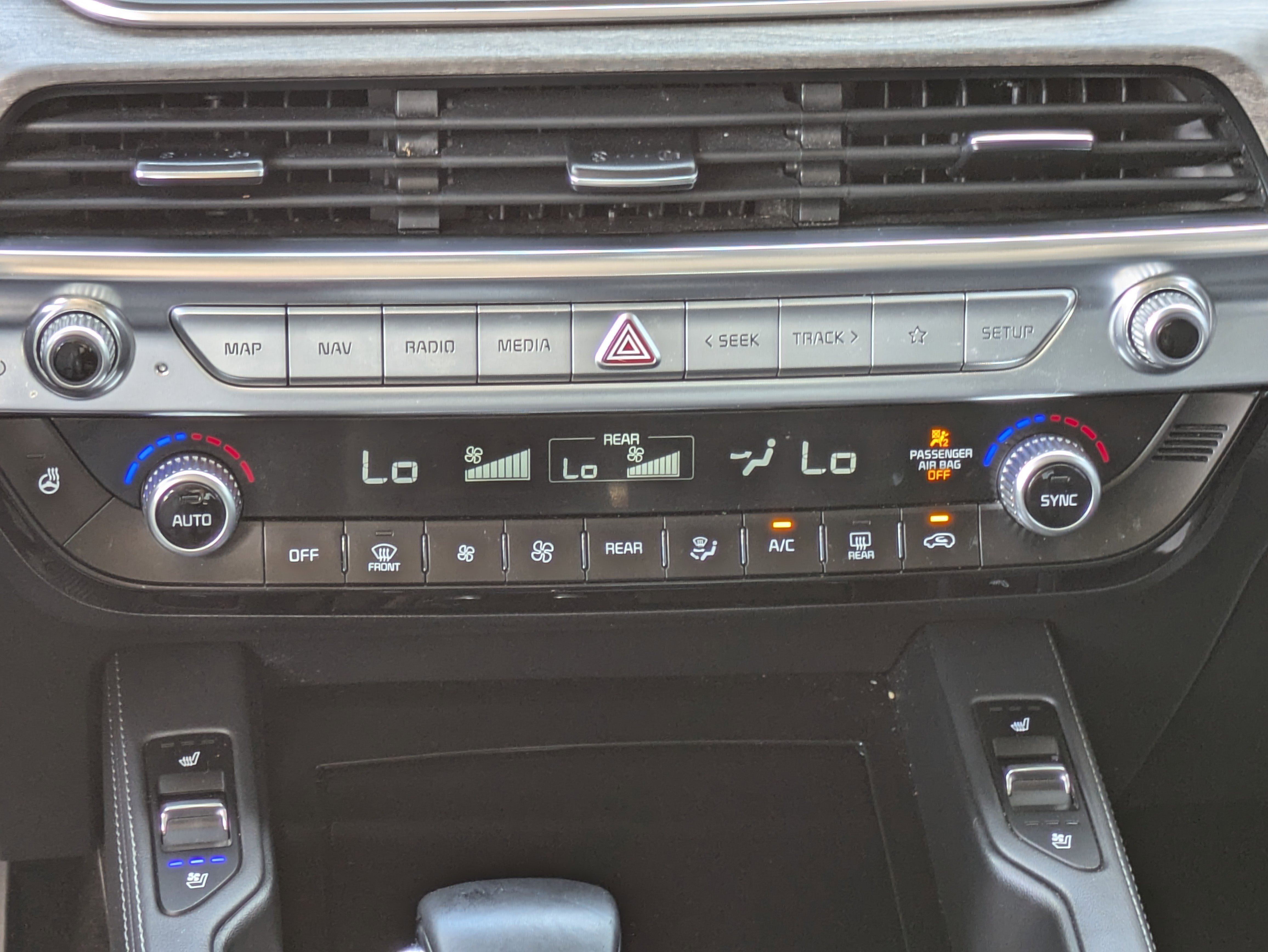 2022 Kia Telluride EX photo 5