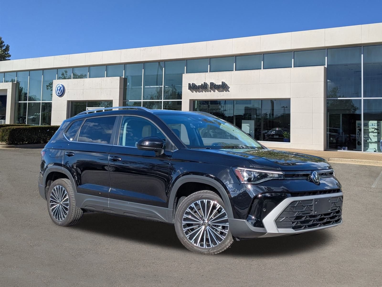 2025 Volkswagen Taos SE