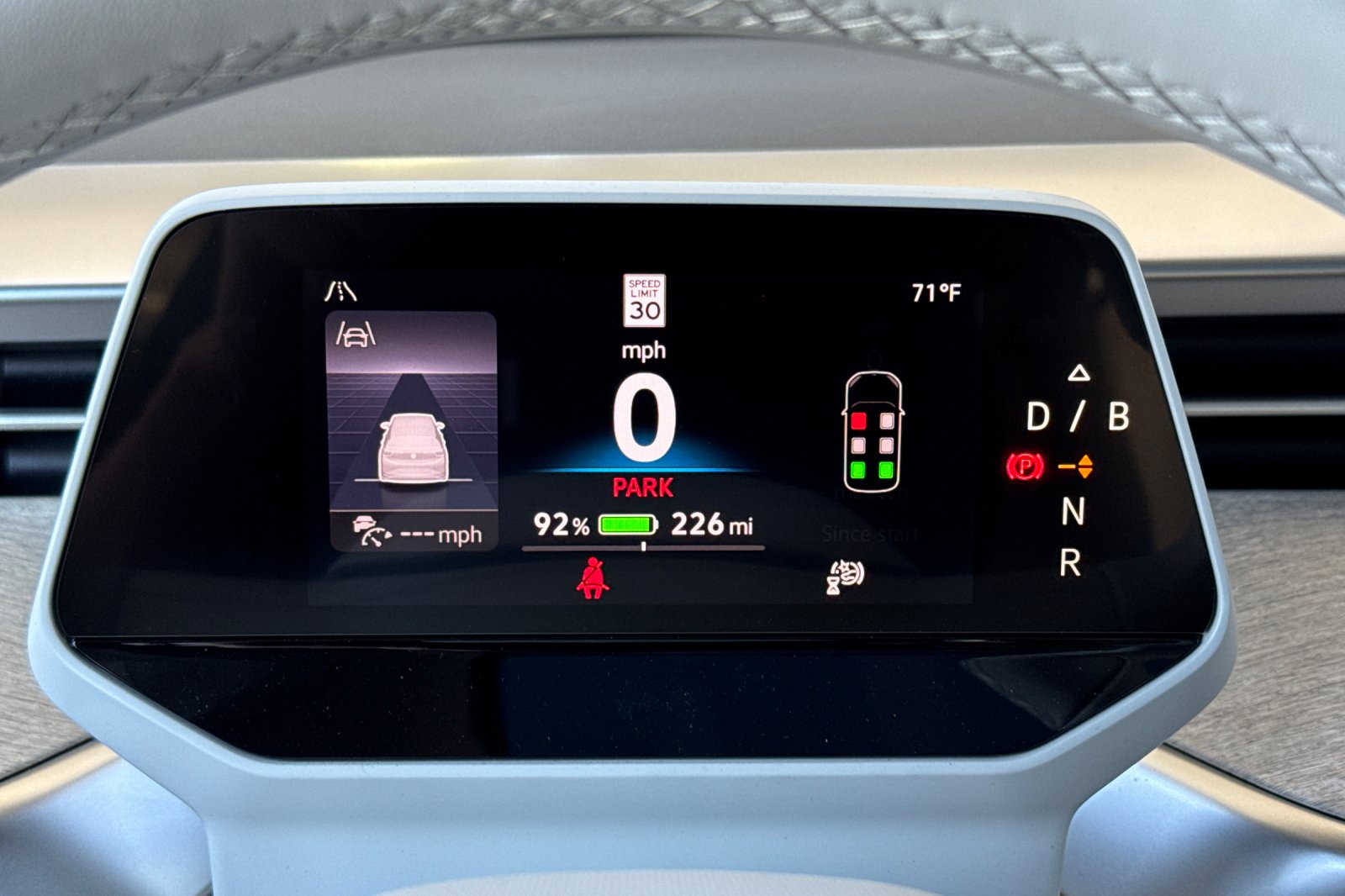 2025 Volkswagen ID. Buzz Pro Plus photo 23