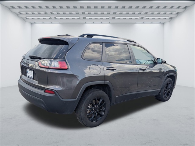 2023 Jeep Cherokee Altitude photo 2