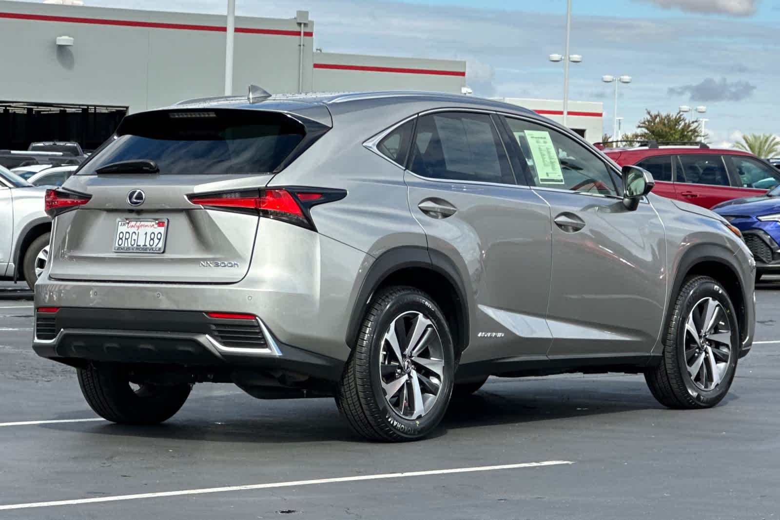 2020 Lexus NX 300h Premium photo 2