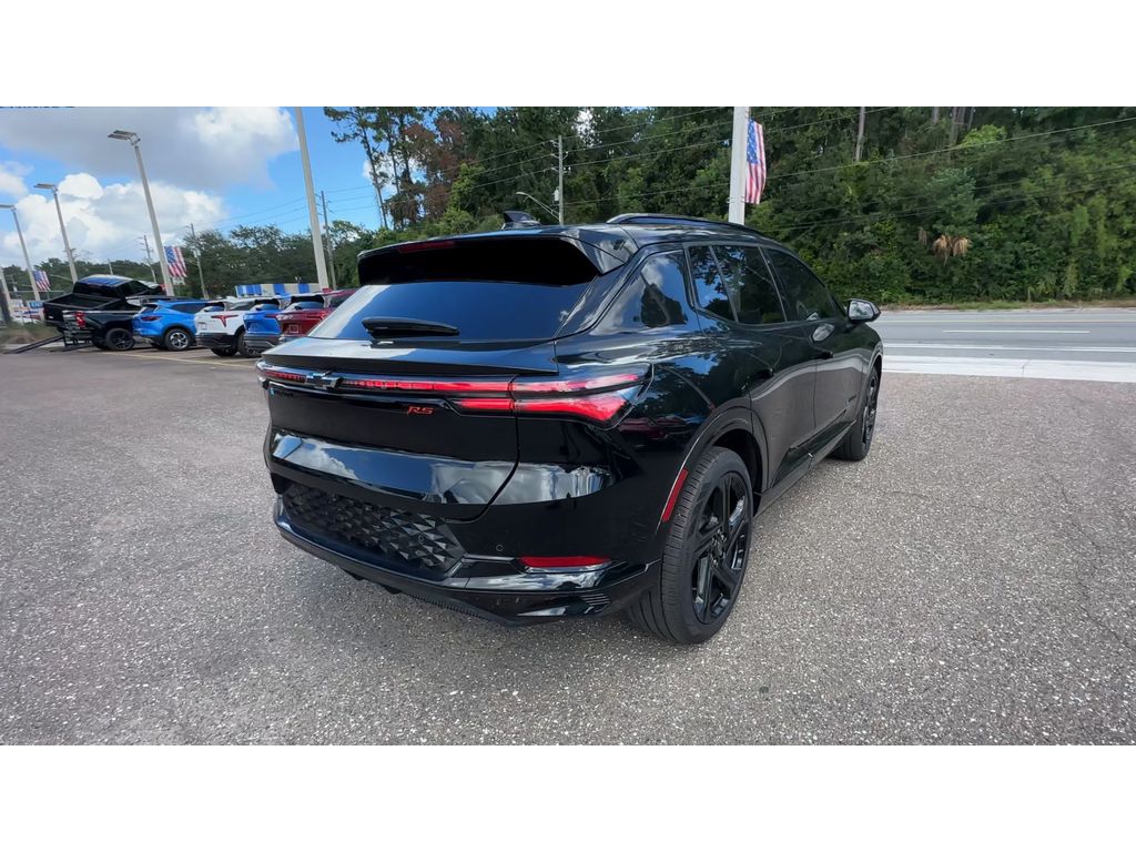 2025 Chevrolet Equinox EV 3RS photo 4