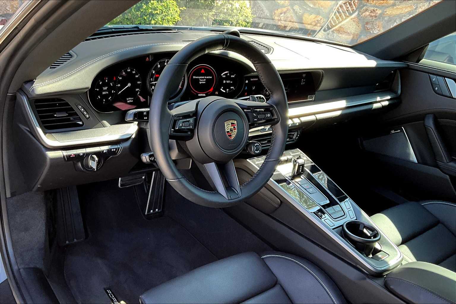 2024 Porsche 911 S photo 4