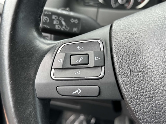 2012 Volkswagen Tiguan Sport photo 6