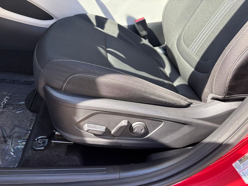 2022 Hyundai Tucson SEL Convenience photo 12