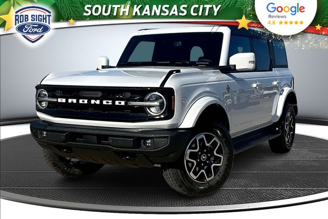2025 Ford Bronco 4-Door Outer Banks's photo