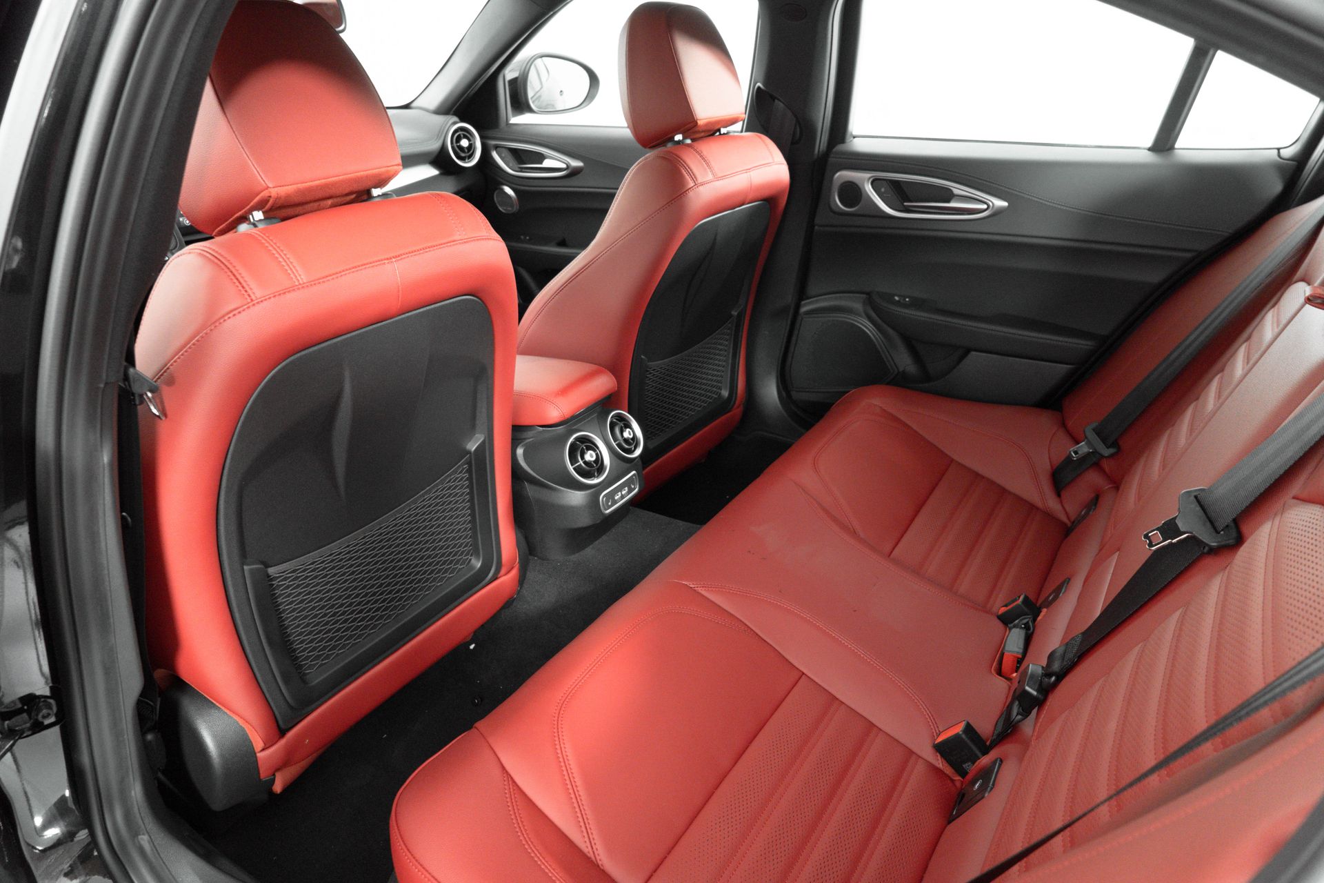 2025 Alfa Romeo Giulia SPRINT photo 18
