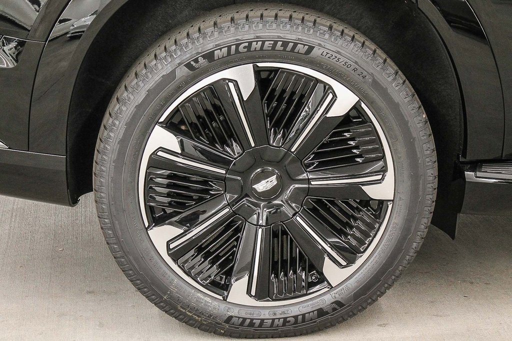 2026 Cadillac Escalade IQ Sport photo 8