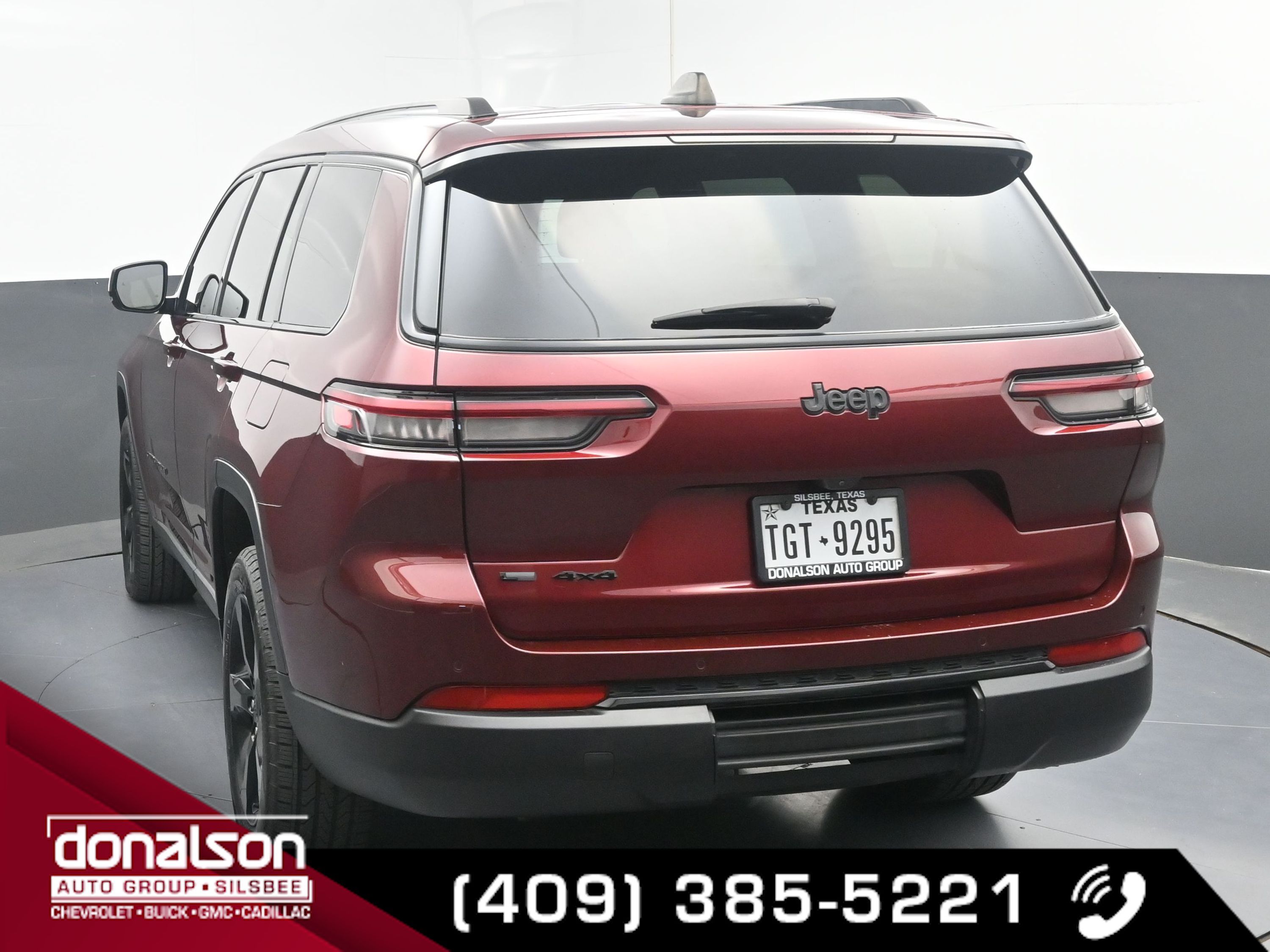 2022 Jeep Grand Cherokee Altitude photo 3