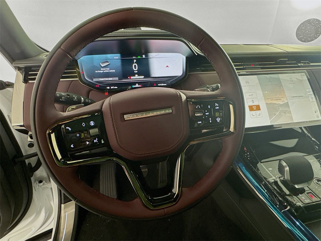 2025 Land Rover Range Rover Sport SE photo 11