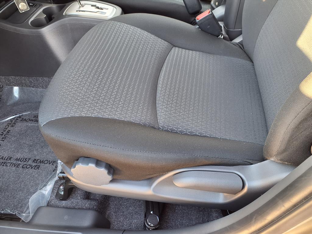 2024 Mitsubishi Mirage G4 ES photo 4