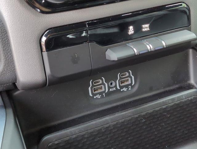 2024 Ram 1500 Laramie photo 17
