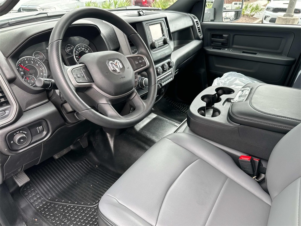 2024 Ram 2500 Tradesman photo 20