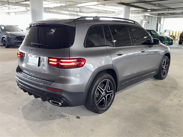 2024 Mercedes Benz GLB 250 photo 7