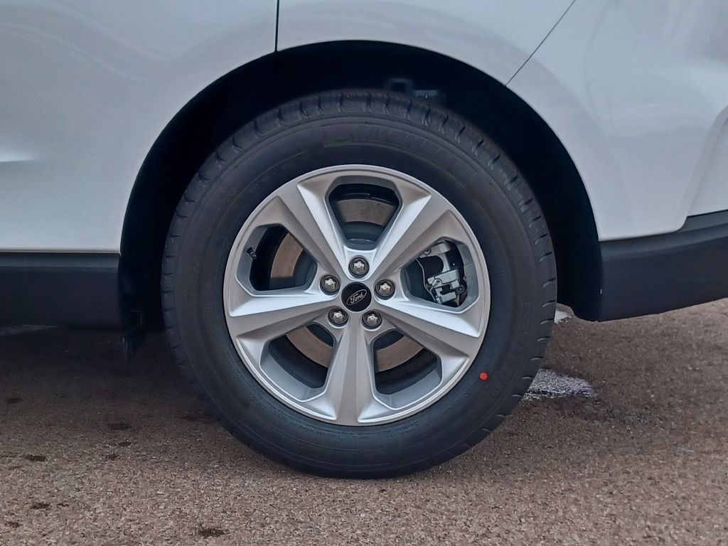 2024 Ford Edge SE photo 15