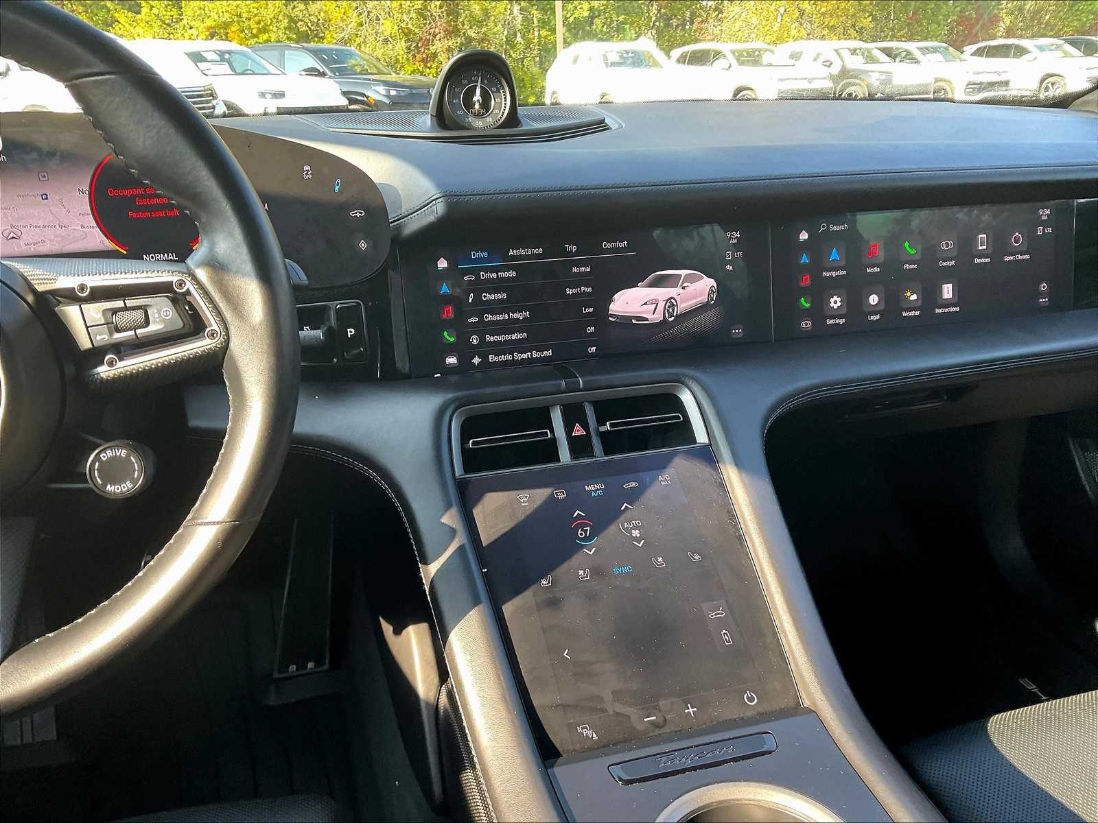 2021 Porsche Taycan Turbo S photo 17