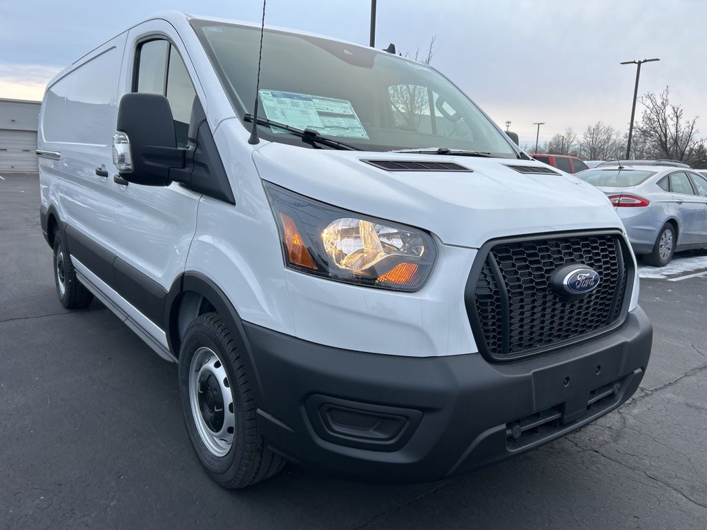 2024 Ford Transit Cargo Van photo 3