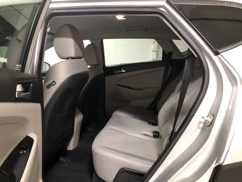 2020 Hyundai Tucson SE photo 13
