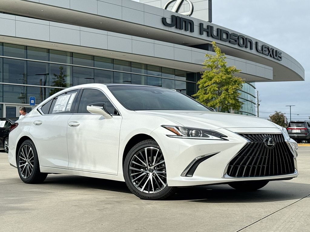 2025 Lexus ES 350 photo 2
