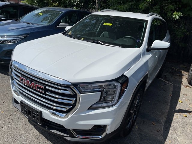 2024 Gmc Terrain SLT photo 4