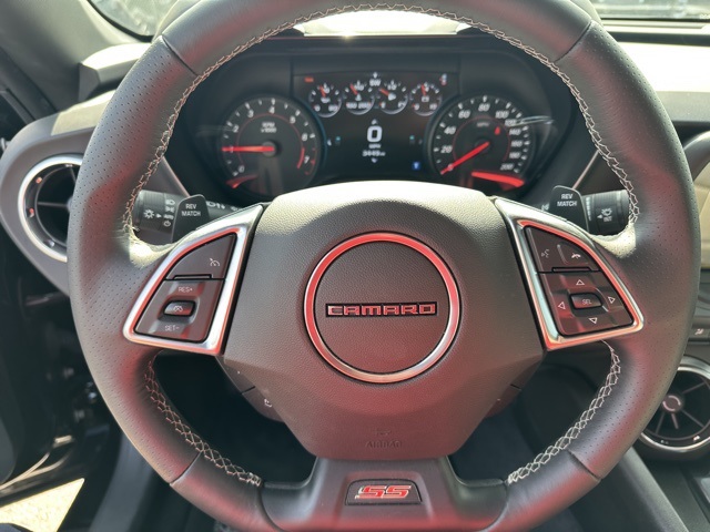 2016 Chevrolet Camaro 1SS photo 21