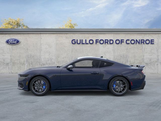 洋書 MUSTANG The Racing Thoroughbred The Thoroughbred Mustang Collection - Mecum Auctions