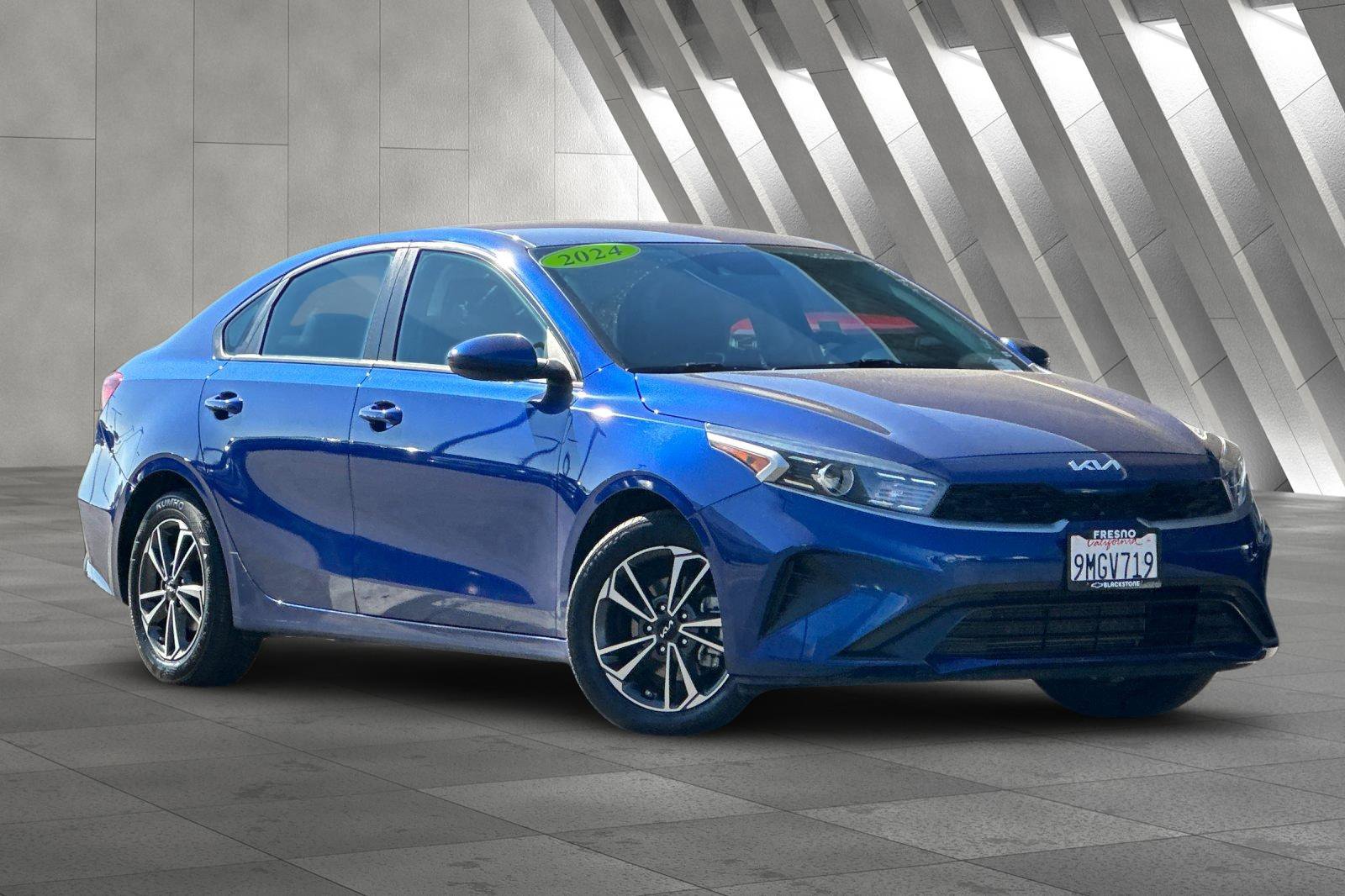 2024 Kia Forte LXS's photo