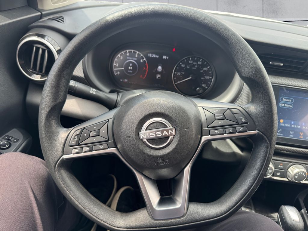 2024 Nissan Kicks SV photo 8