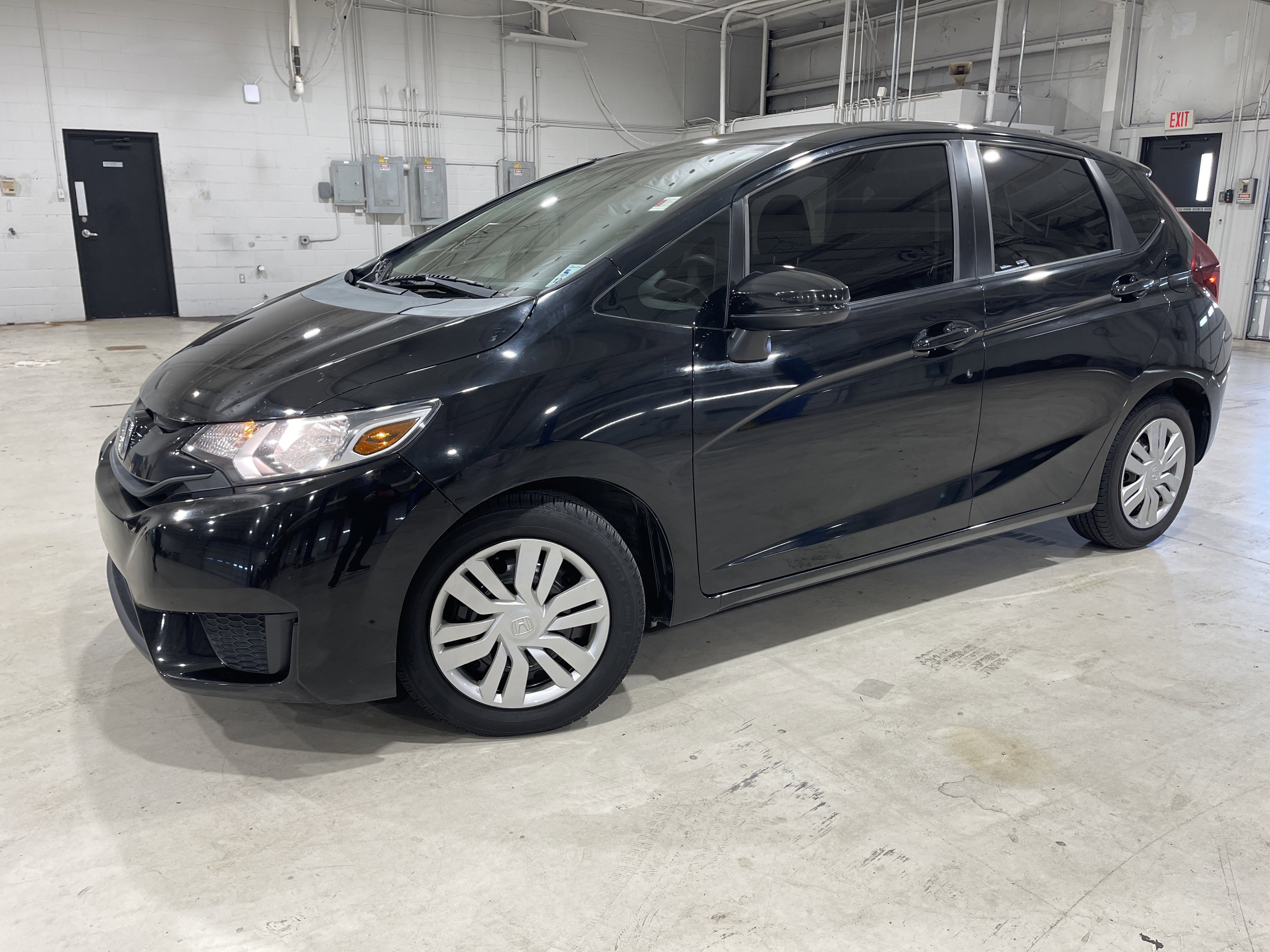 2015 Honda Fit LX's photo