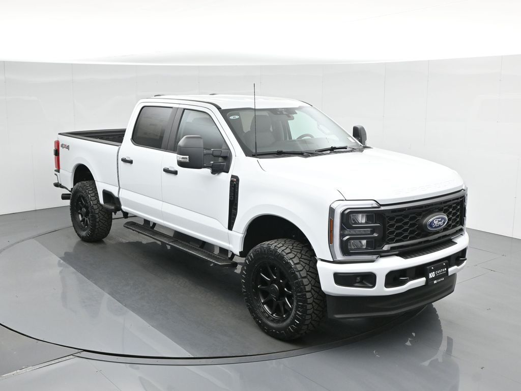2025 Ford F-250 photo 33